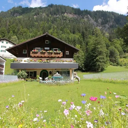 Haus Am Rain Bed and breakfast 3*
