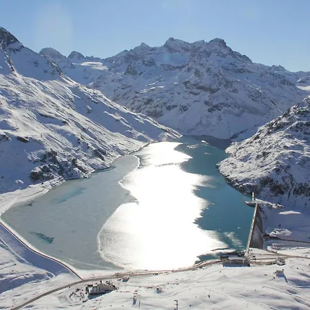 Haus Am Rain 3* Partenen